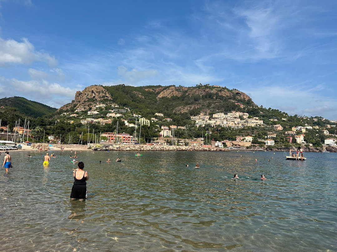 Plage du Chateau-曼德琉-拉-那泡乐必去景点