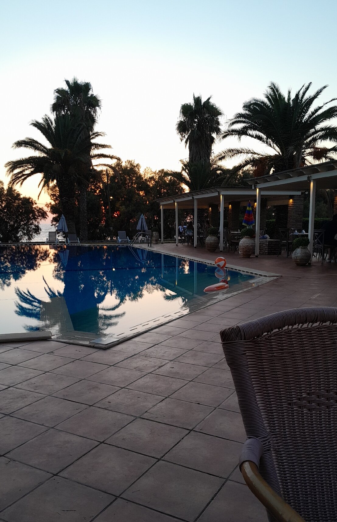 Oasis Hotel-官方