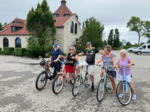 Tour de Vine景点图片