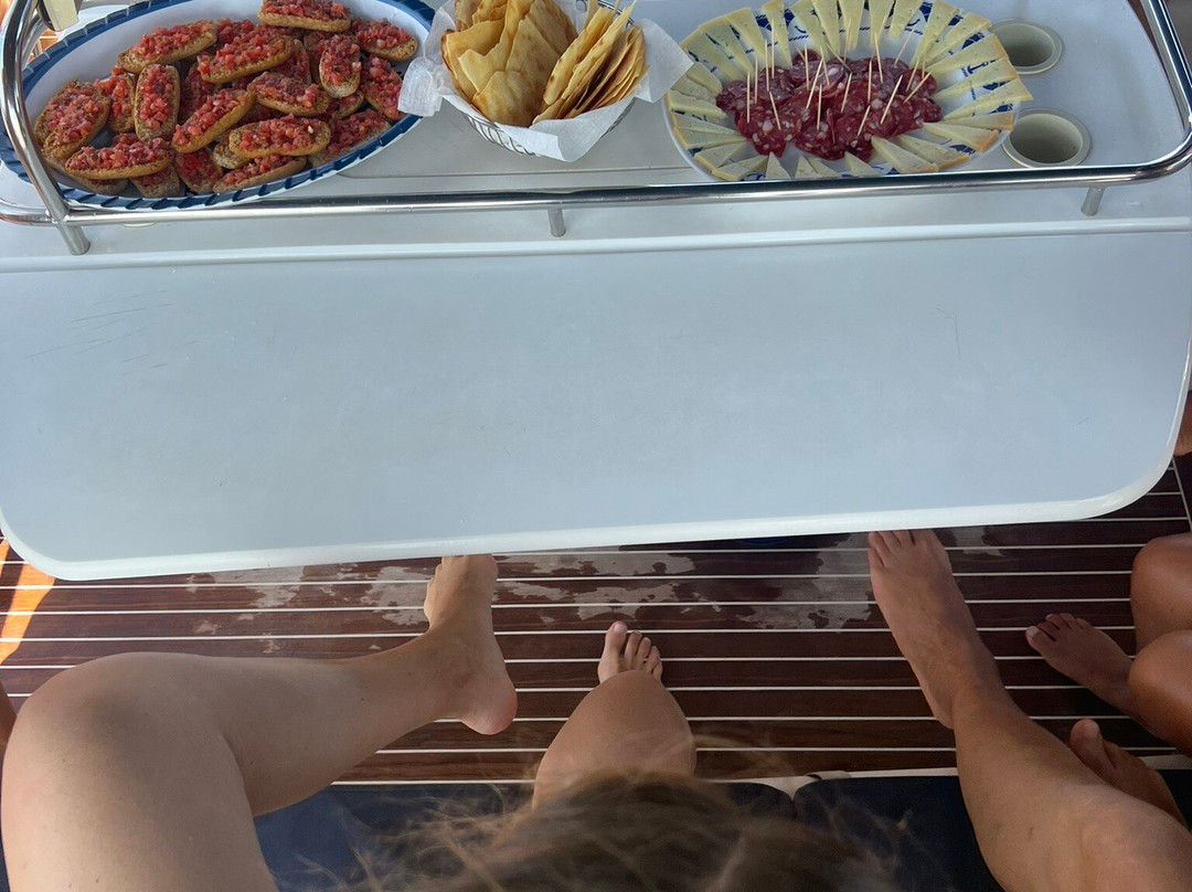 Scugnizza Sail Sardegna-Cannigione必去景点