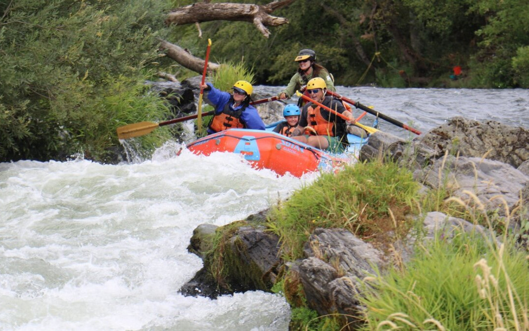 Rogue Rafting Company-Gold Hill必去景点