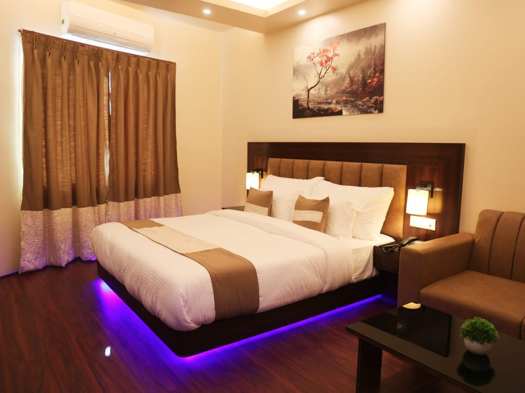 Xcelsior Hotel & Spa