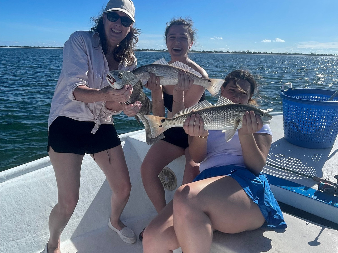 Reelentless Pursuit Charters-萨尼贝尔岛必去景点