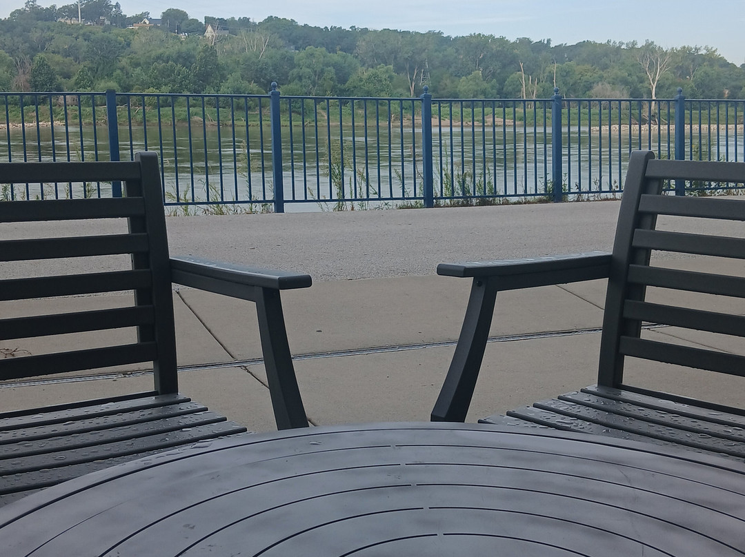 Holiday Inn & Suites Council Bluffs-I-29 by IHG主图