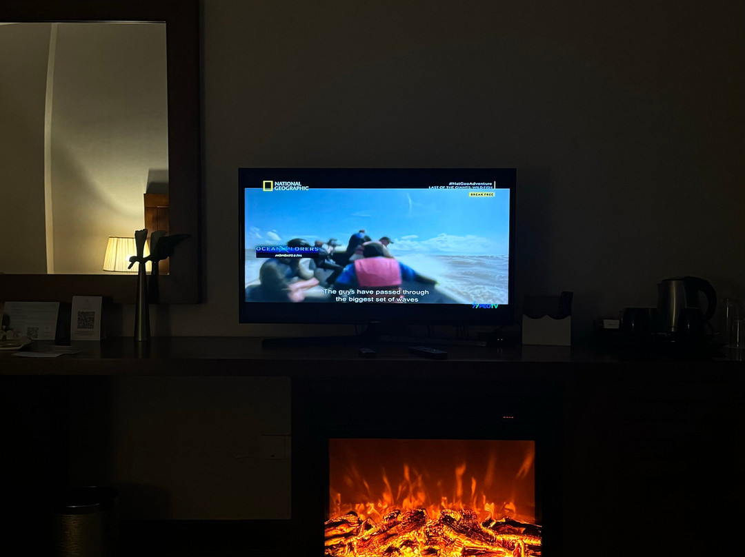 The Golden Ridge Hotel主图