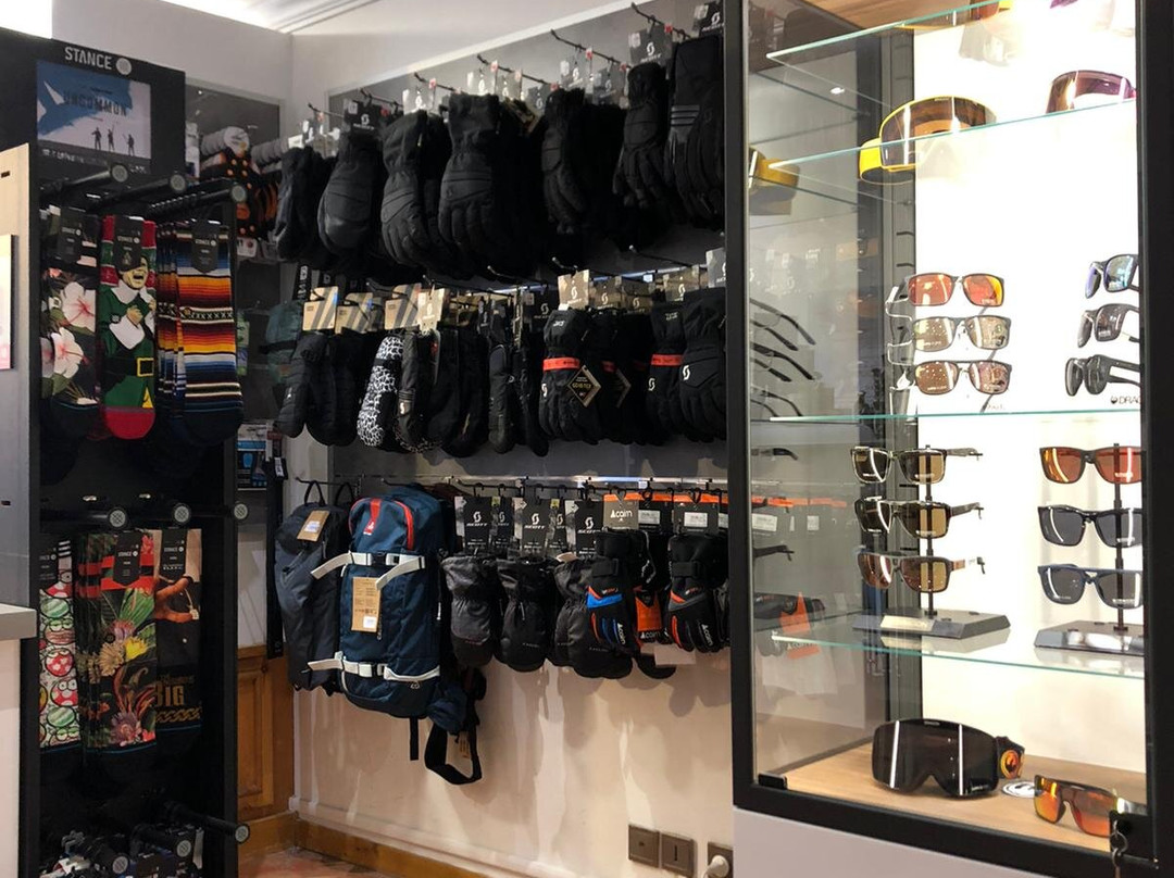 White Storm Ski Rental Meribel-梅瑞贝尔必去景点