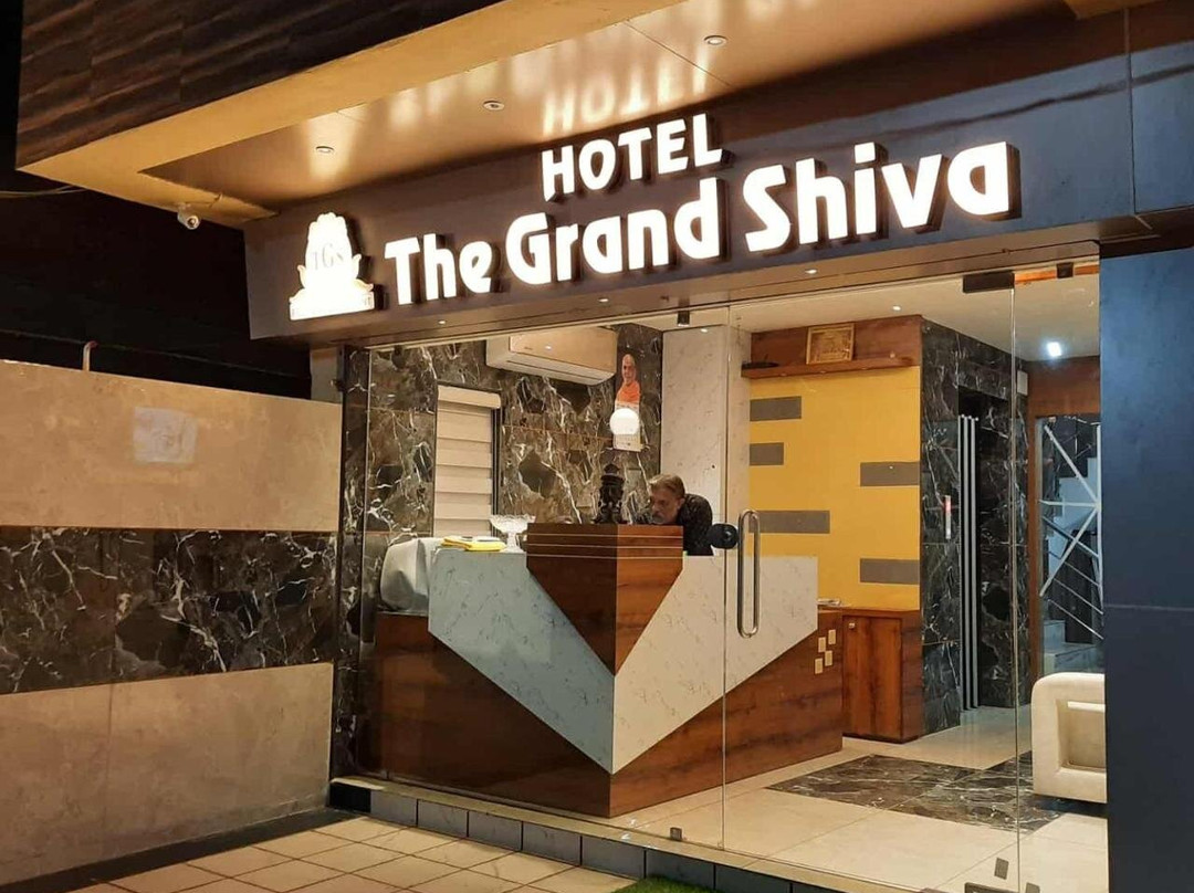 The Grand Shiva Hotel And Restaurant主图