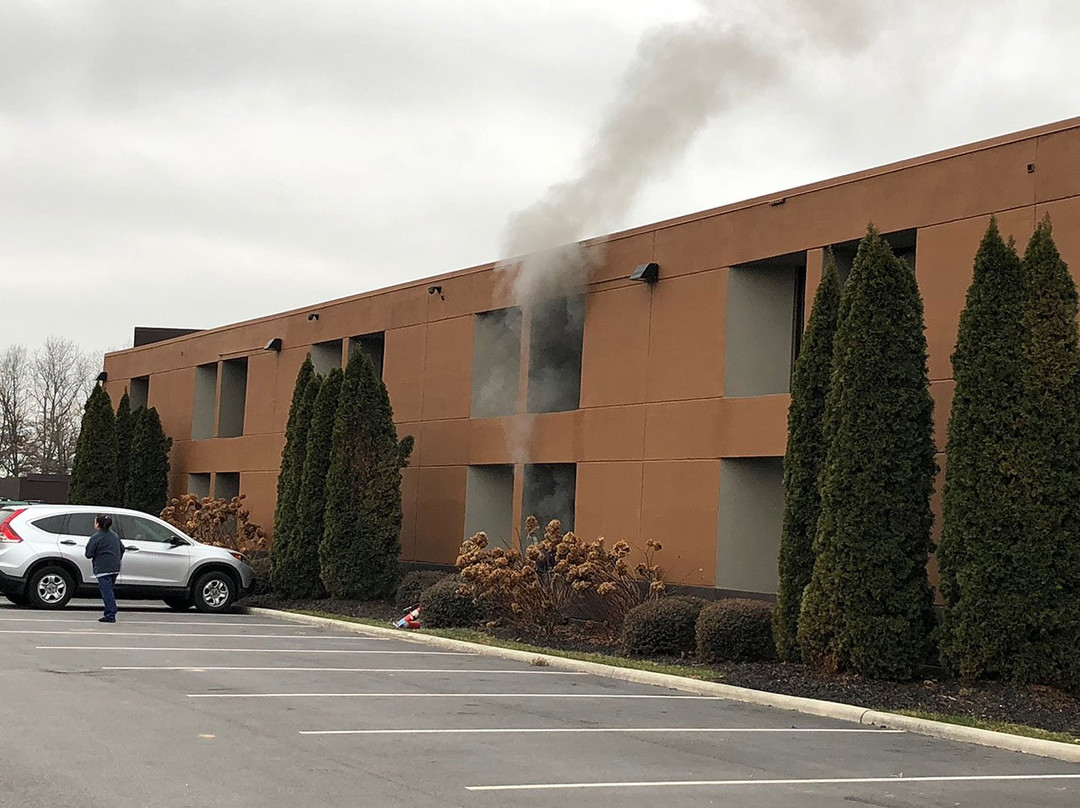 Clarion Inn Airport主图