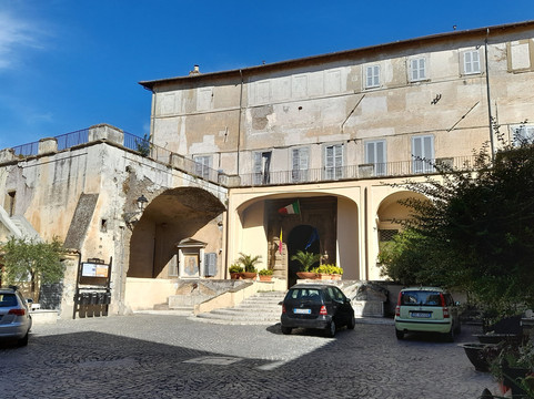 Poli Centro Storico-Poli必去景点