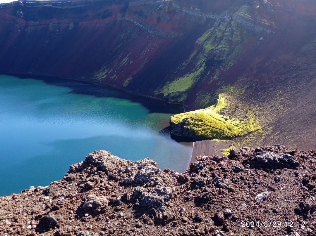 Ljotipollur Lake-兰德曼纳劳卡必去景点