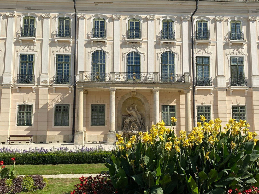 Esterhazy Palace景点图片