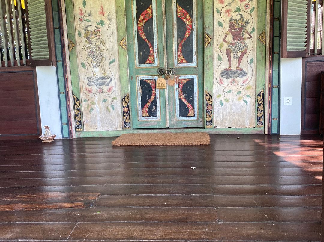 普拉塔孟赞干水疗度假酒店主图