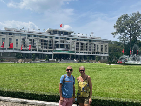 Roadstour Vietnam - Private Tours-胡志明市必去景点