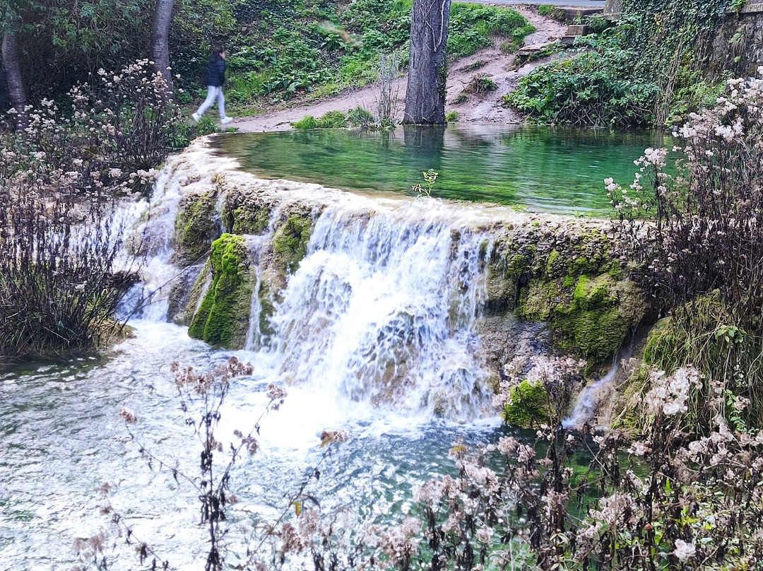 Cascada de Orbaneja景点图片