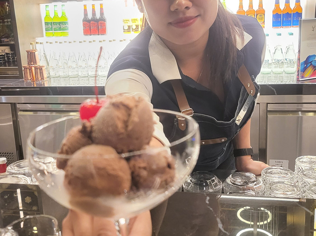 Voda Bistro