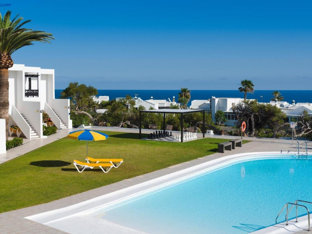 Charco del Palo Apartments