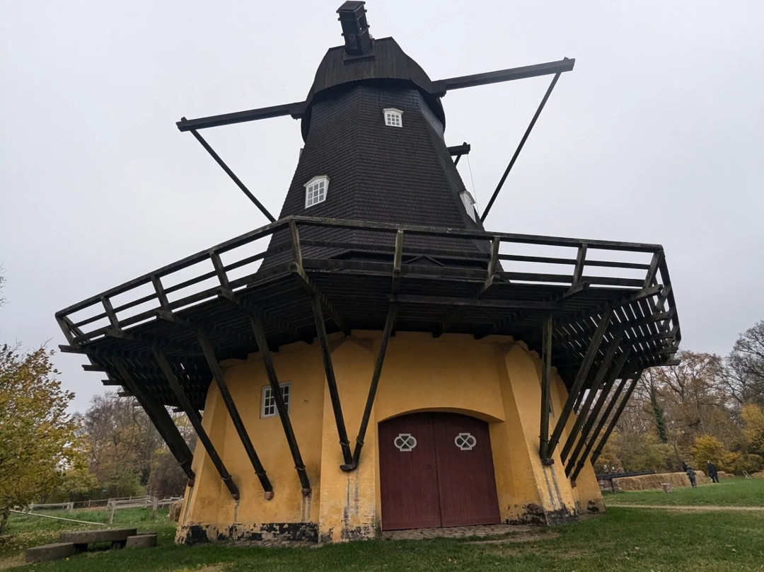 The Friland Museum景点图片