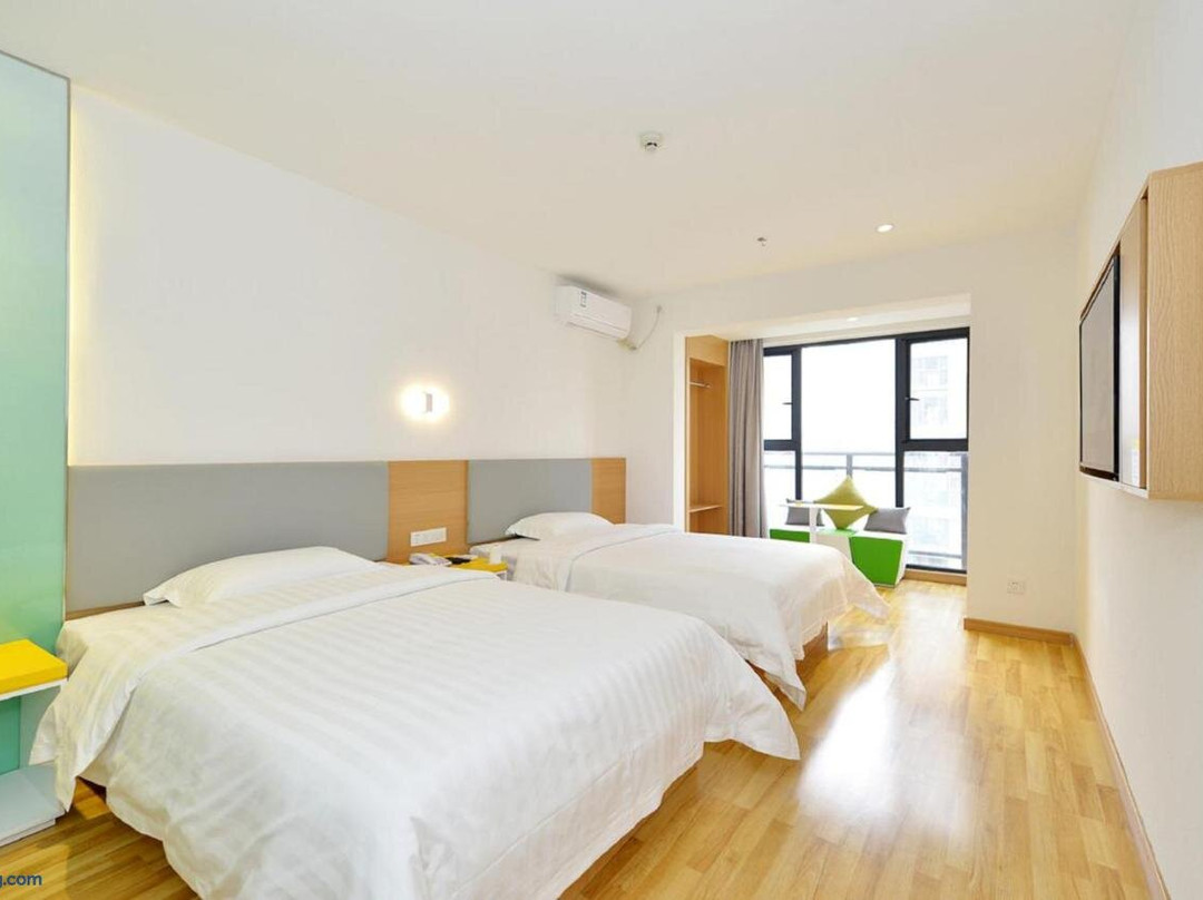 7天酒店·南昌西站华南城望城新区店