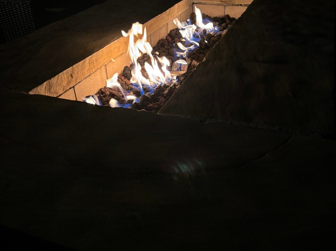 The Everett Hotel主图