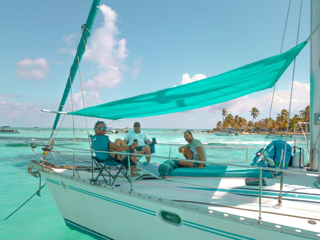 Sailing Sophisticated Lady-Bocas del Toro必去景点