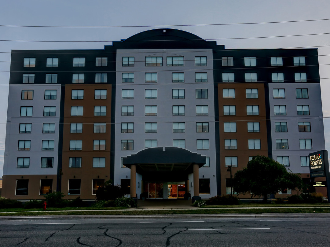 Four Points by Sheraton Toronto Mississauga主图