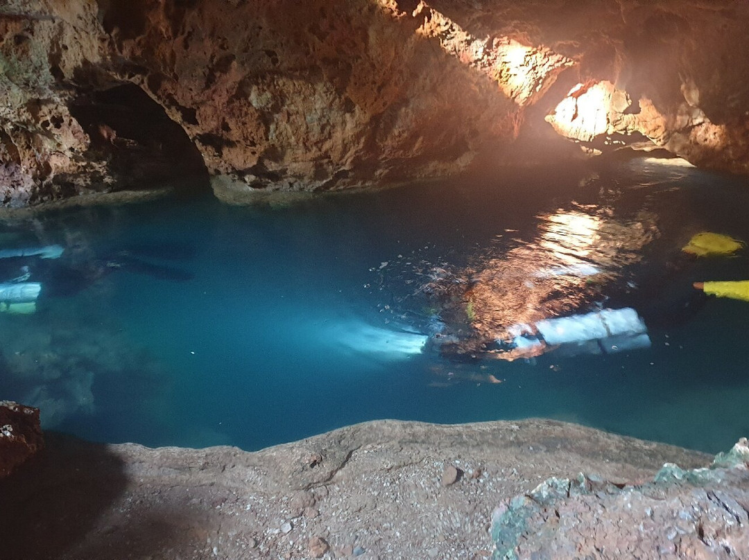 Cueva Del Agua-Isla Plana必去景点