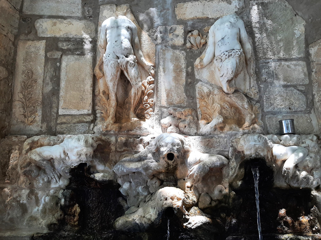 Vrondisi Monastery-Zaros必去景点