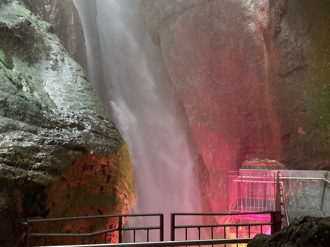 Cascate del Varone景点图片