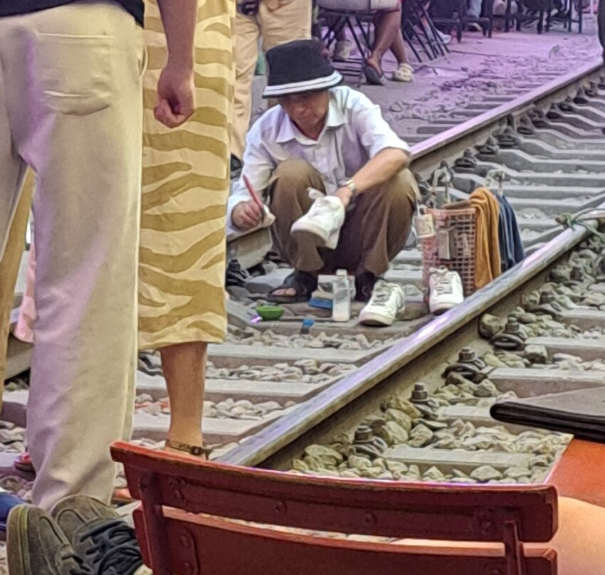 Hanoi Train Street Travel-沙巴必去景点