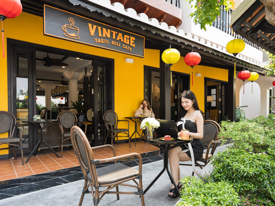 Vintage Taste Deli Cafe