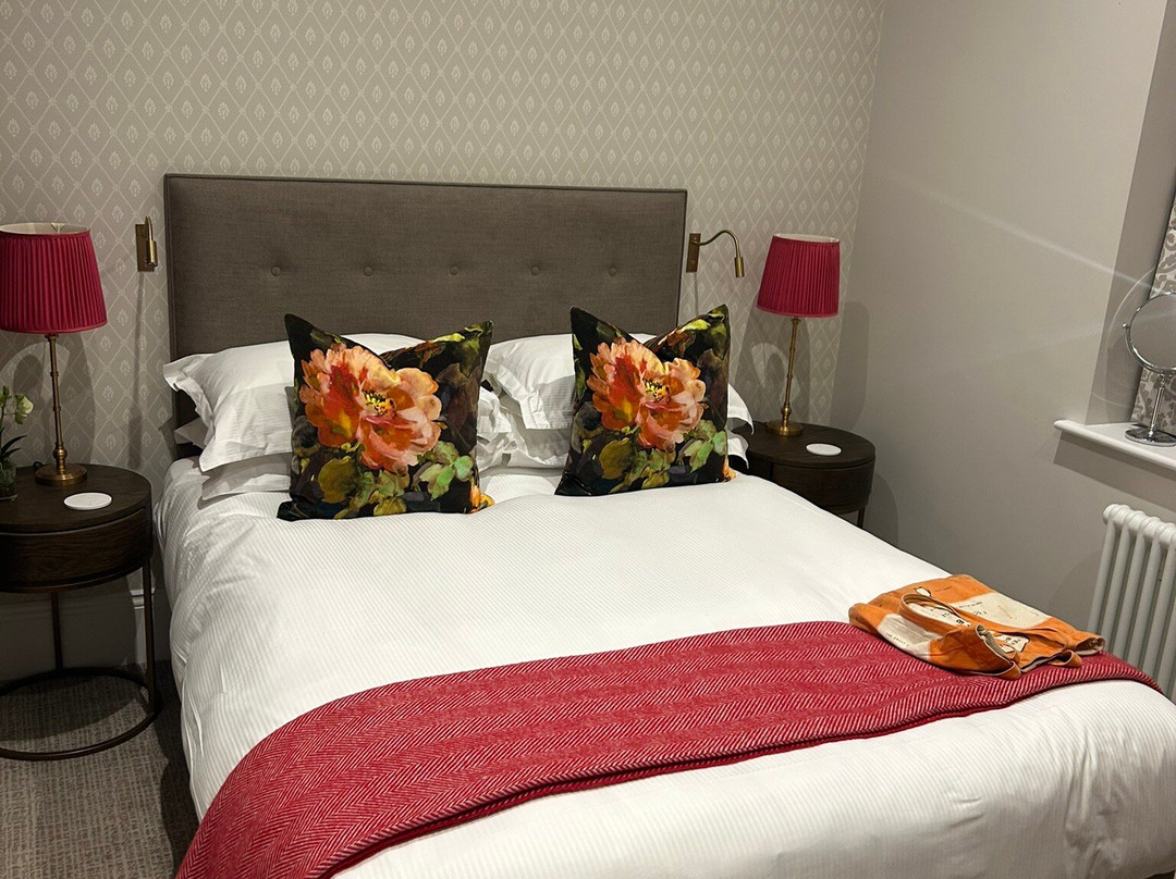 The Halston Hotel主图