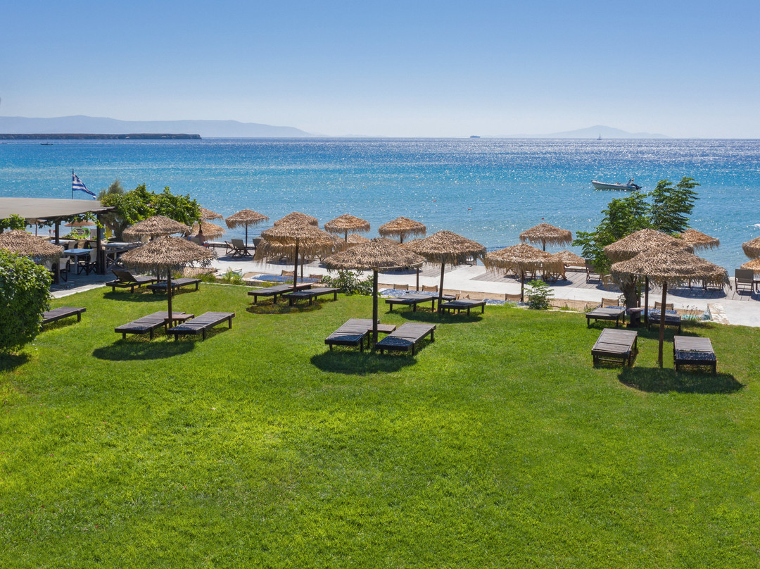 Golden Beach Hotel主图