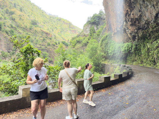 Hit the Road Tours-沙尔必去景点