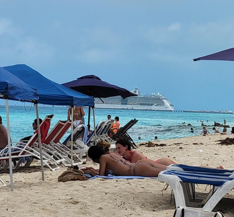 Radio Beach-Alice Town必去景点