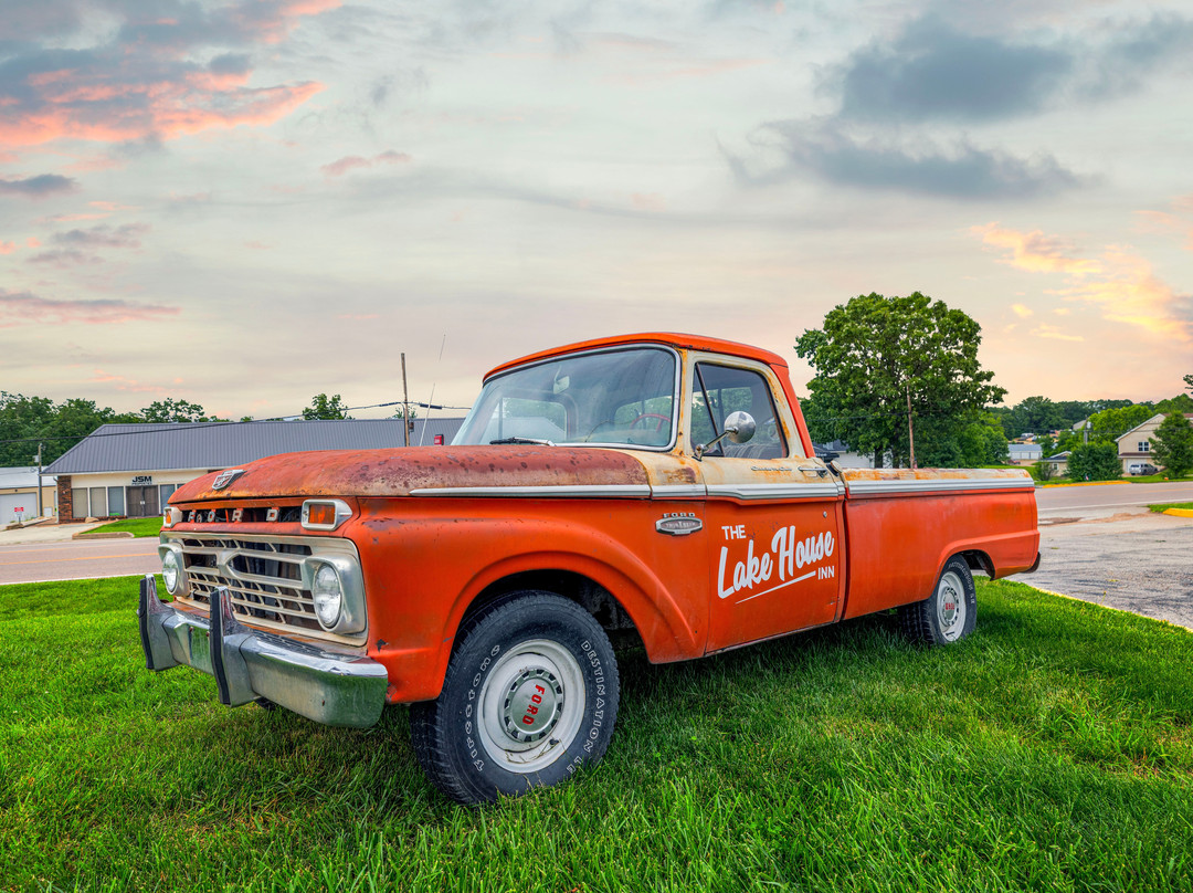 Laurie酒店住宿-The Lake House Inn
