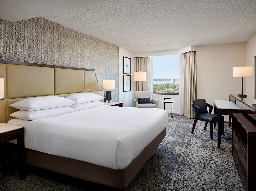 Sheraton Hamilton Hotel主图