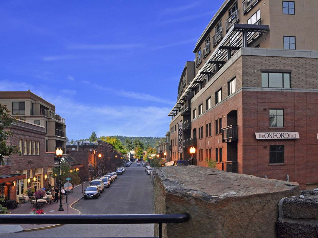 Oxford Hotel Bend主图