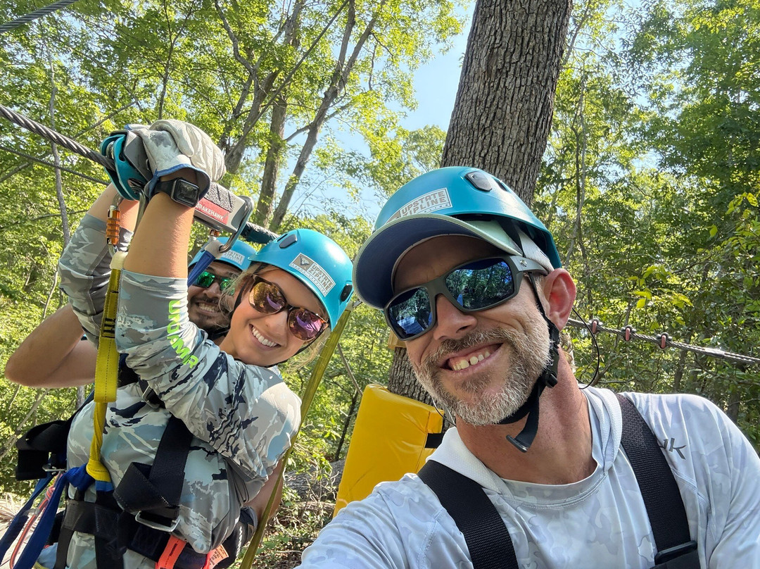 Upstate Zipline-Sunset必去景点