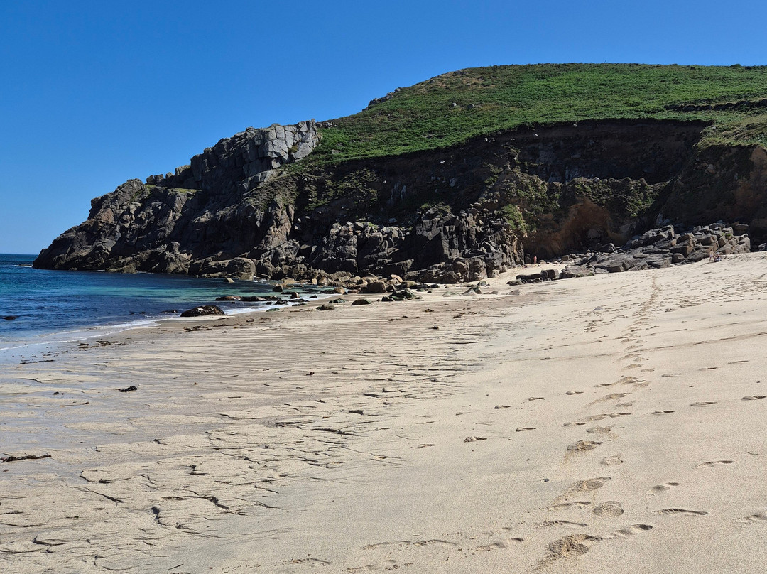 Portheras Cove-Pendeen必去景点