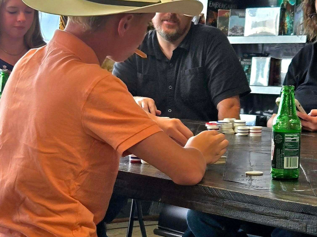 The Shire Bookstore-Eddyville必去景点