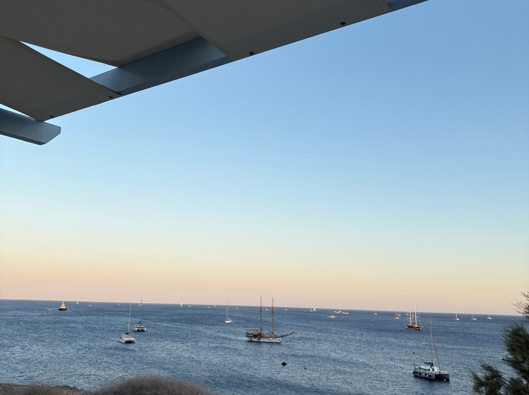 Hotel Akrotiri主图