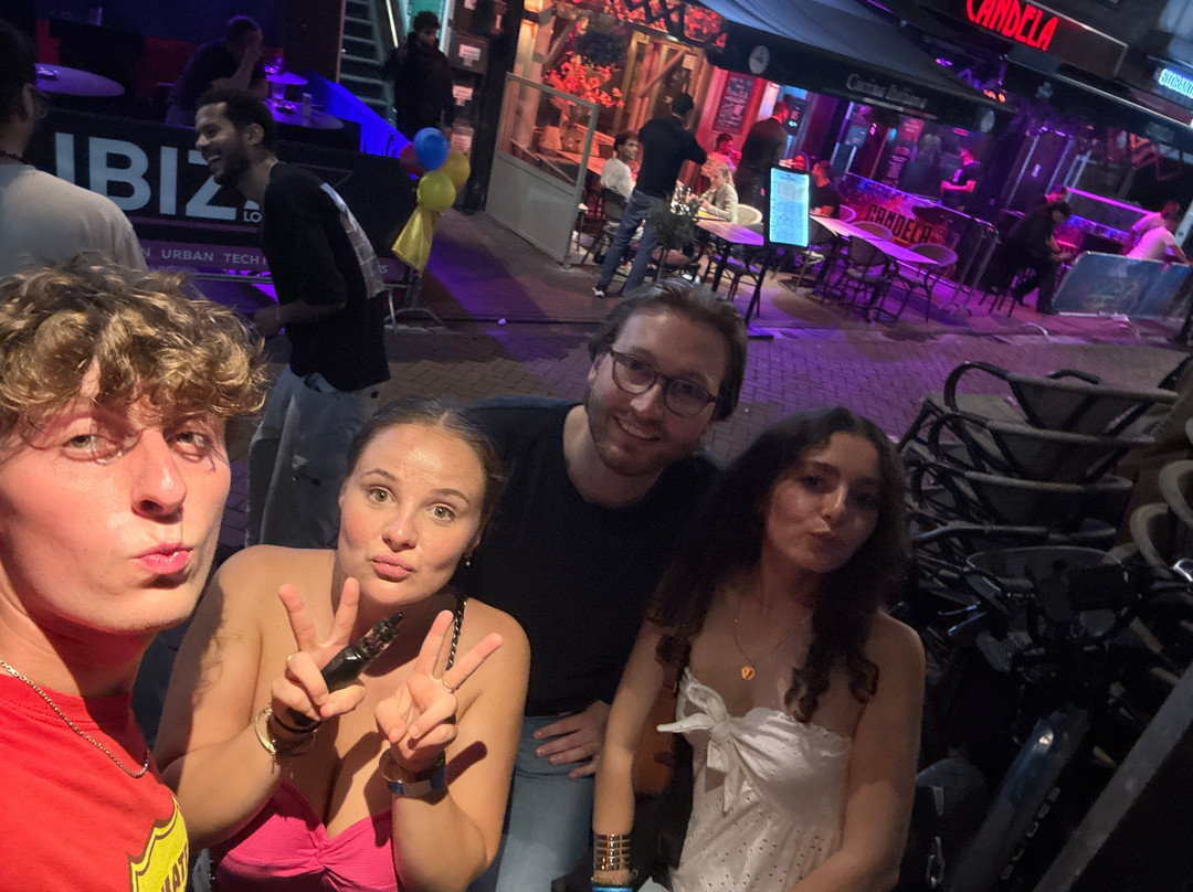 Ultimate Party Pub Crawl-阿姆斯特丹必去景点