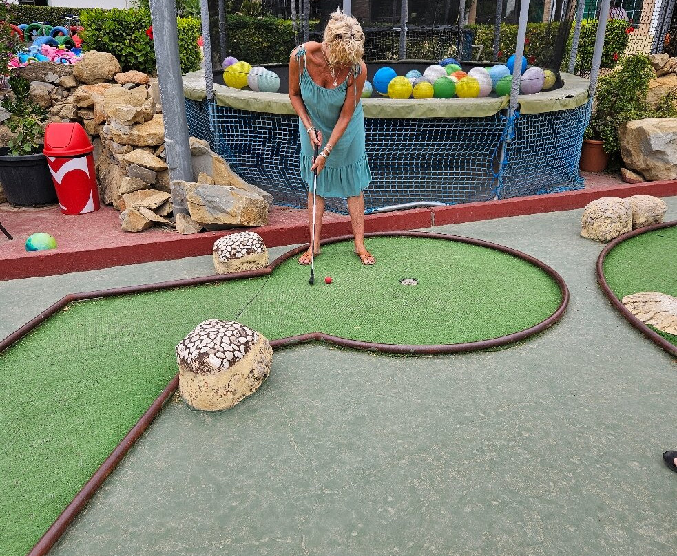 The Brevis Mini Golf-莫拉伊利亚必去景点