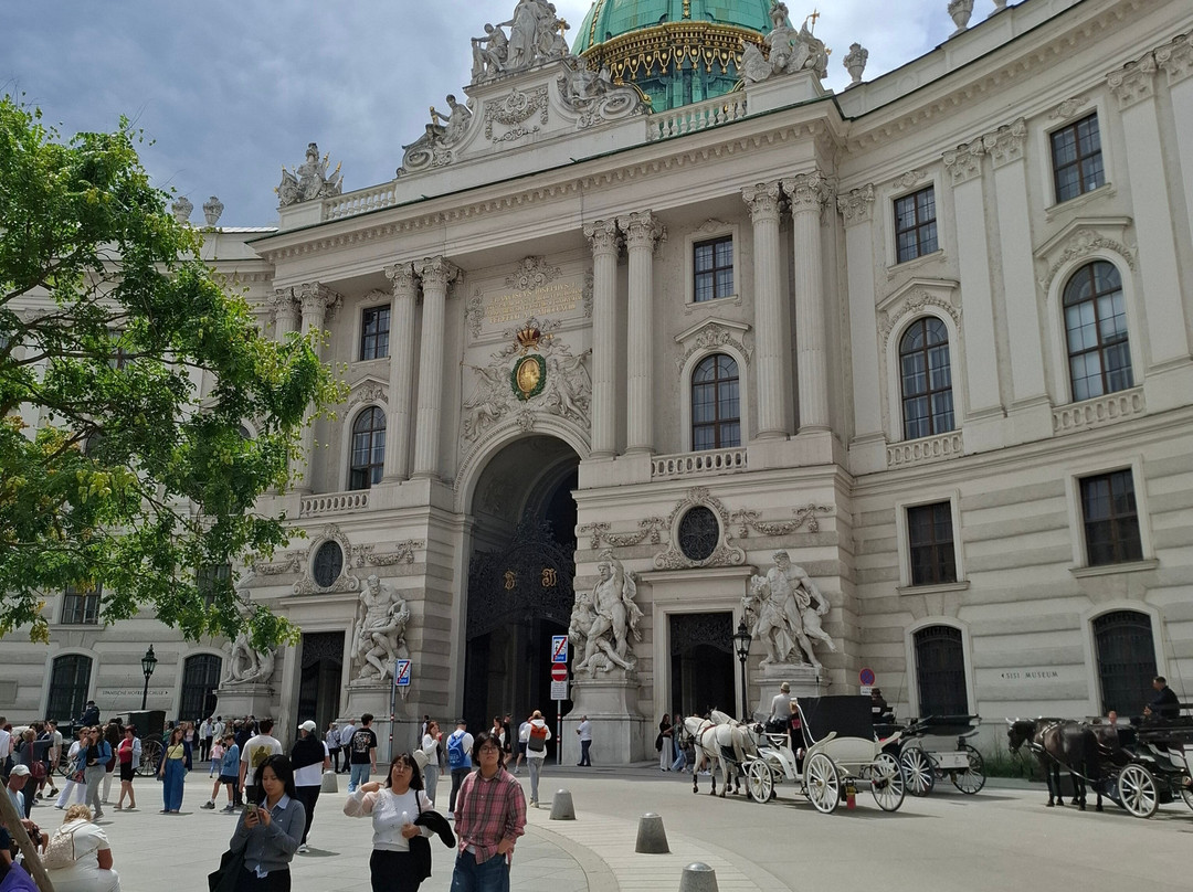 Guidehungary - Day Tours-布达佩斯必去景点