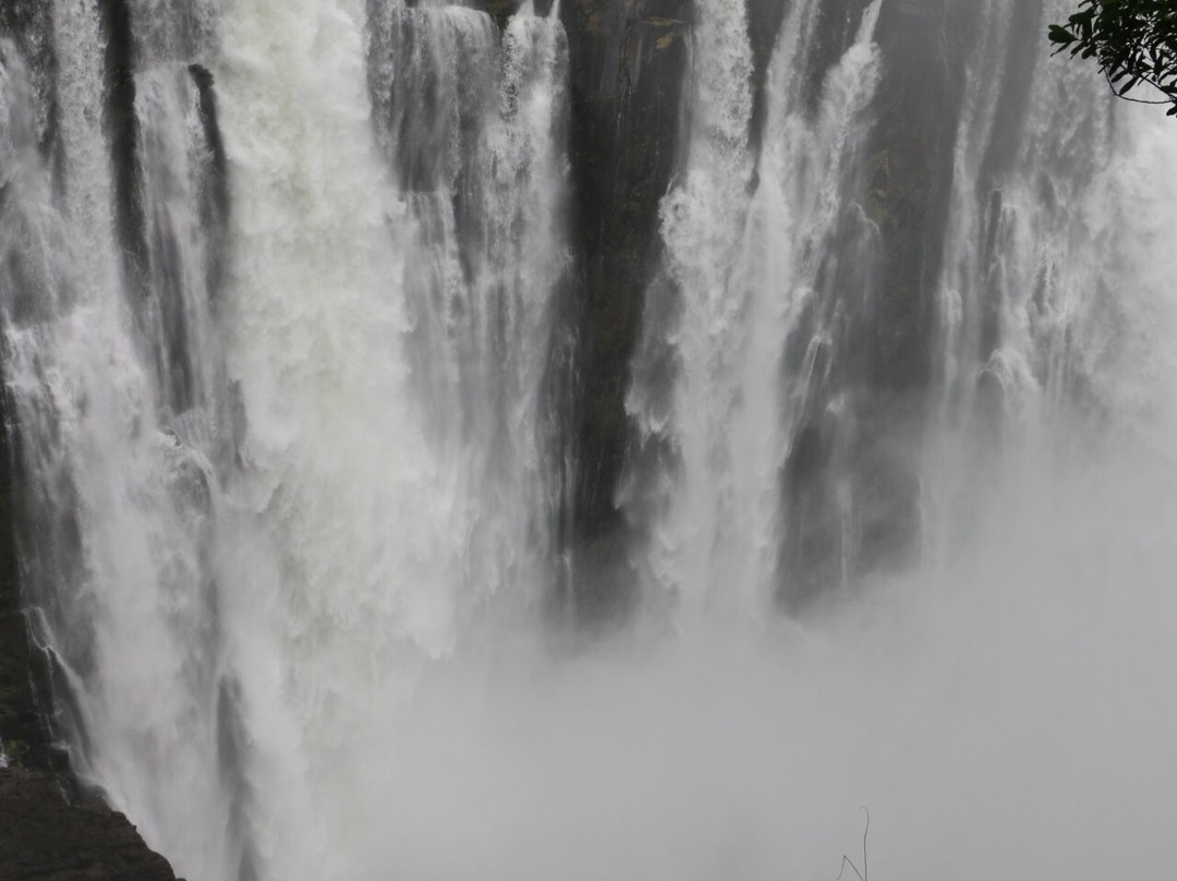 Victoria Falls-维多利亚瀑布必去景点