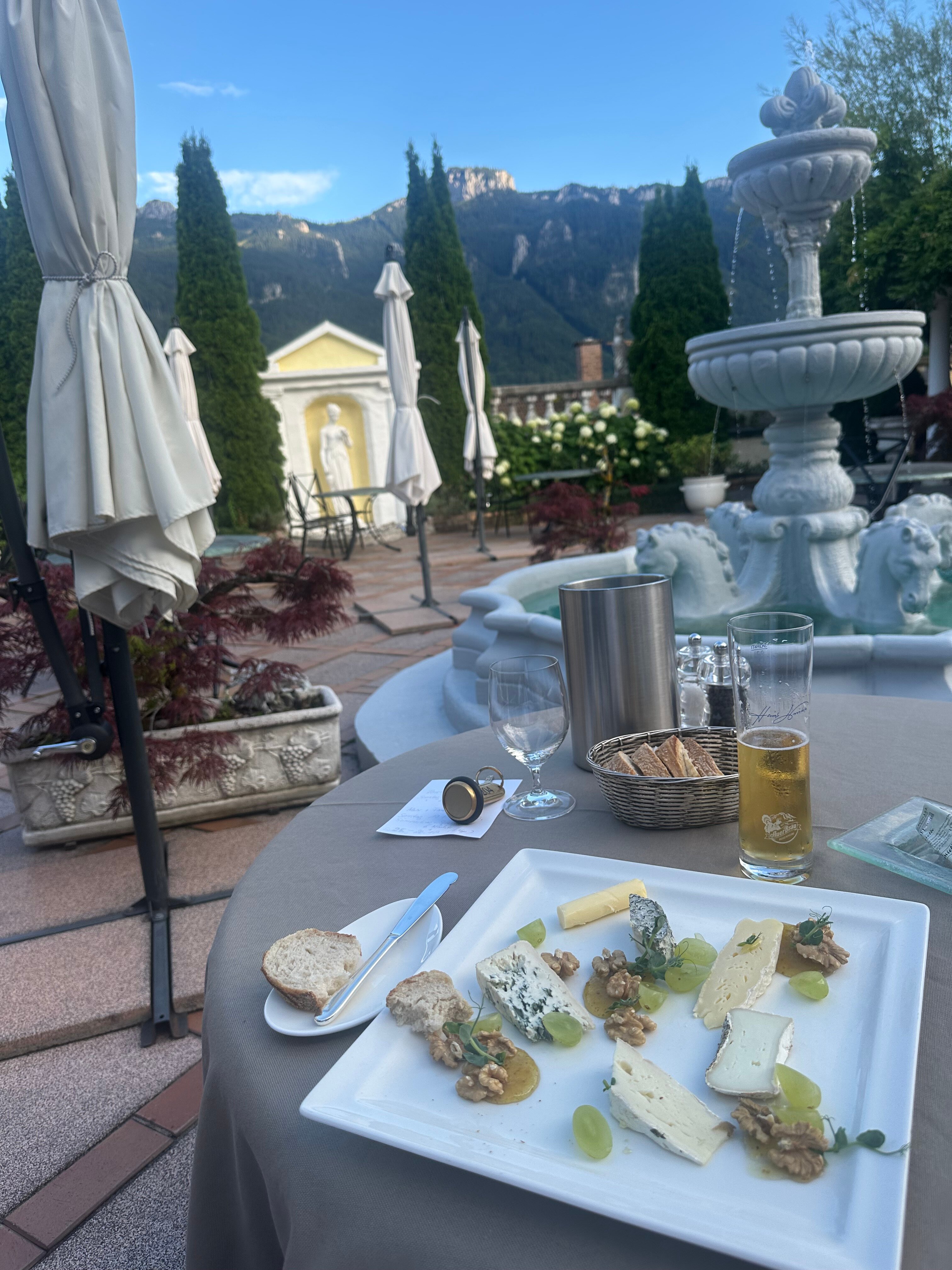 海英兹维克勒旅馆-官方