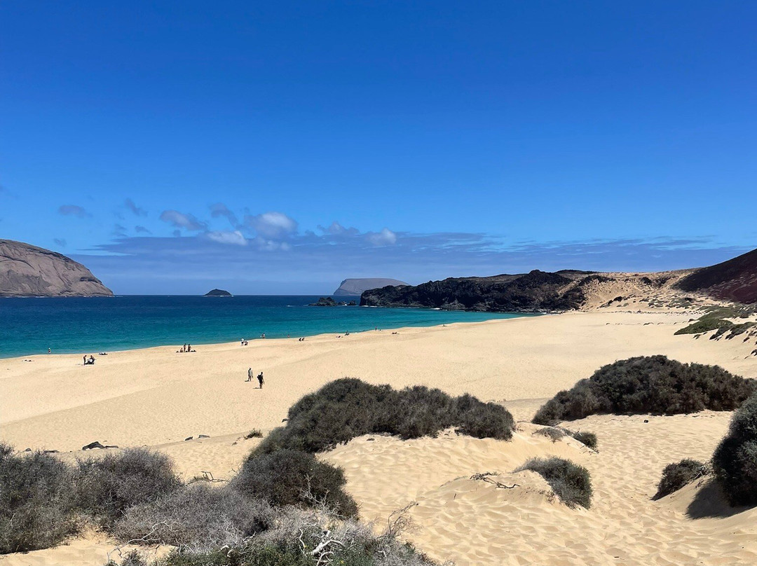 Playa de las Conchas-Isla de Graciosa必去景点