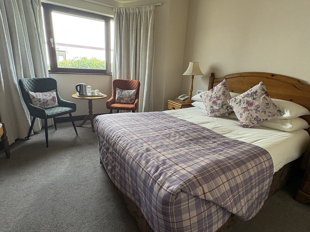 Kathleens Country House主图