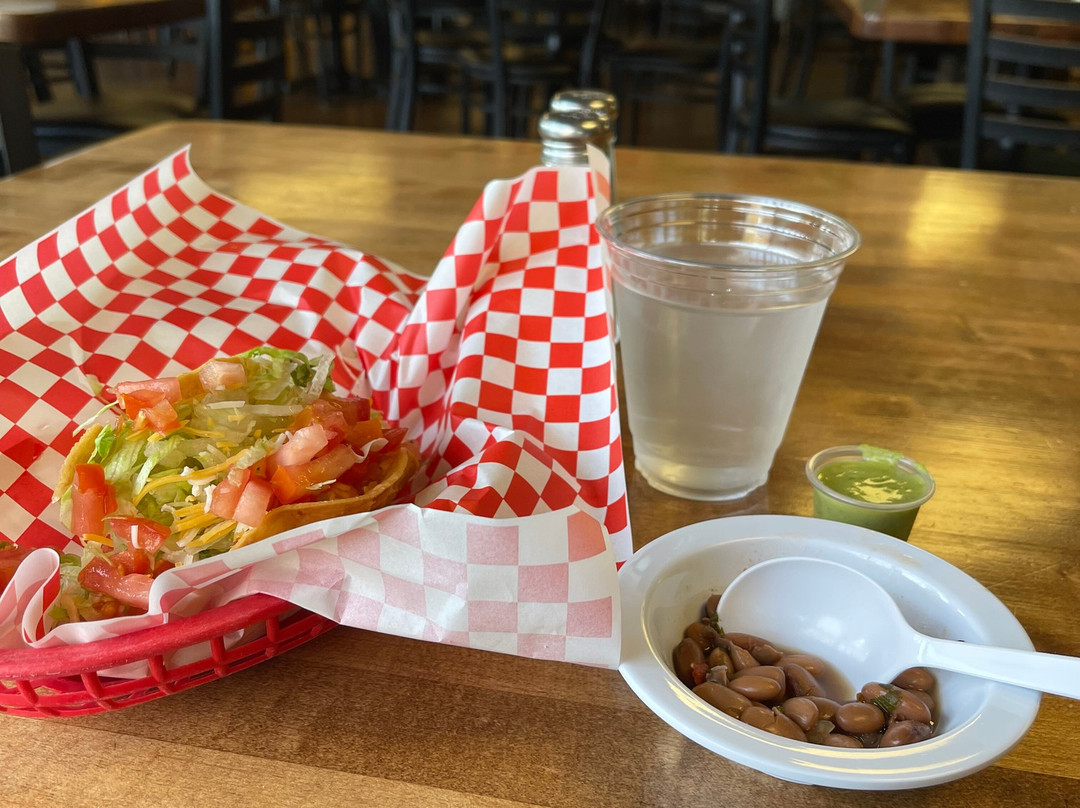 La Tapatia Mexican Grill