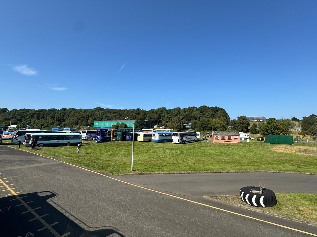Scottish Vintage Bus Museum-丹弗姆林必去景点